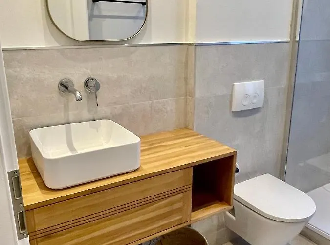 Le Cathedral View - Centre Historique - Parking Prive Gratuit Apartamento